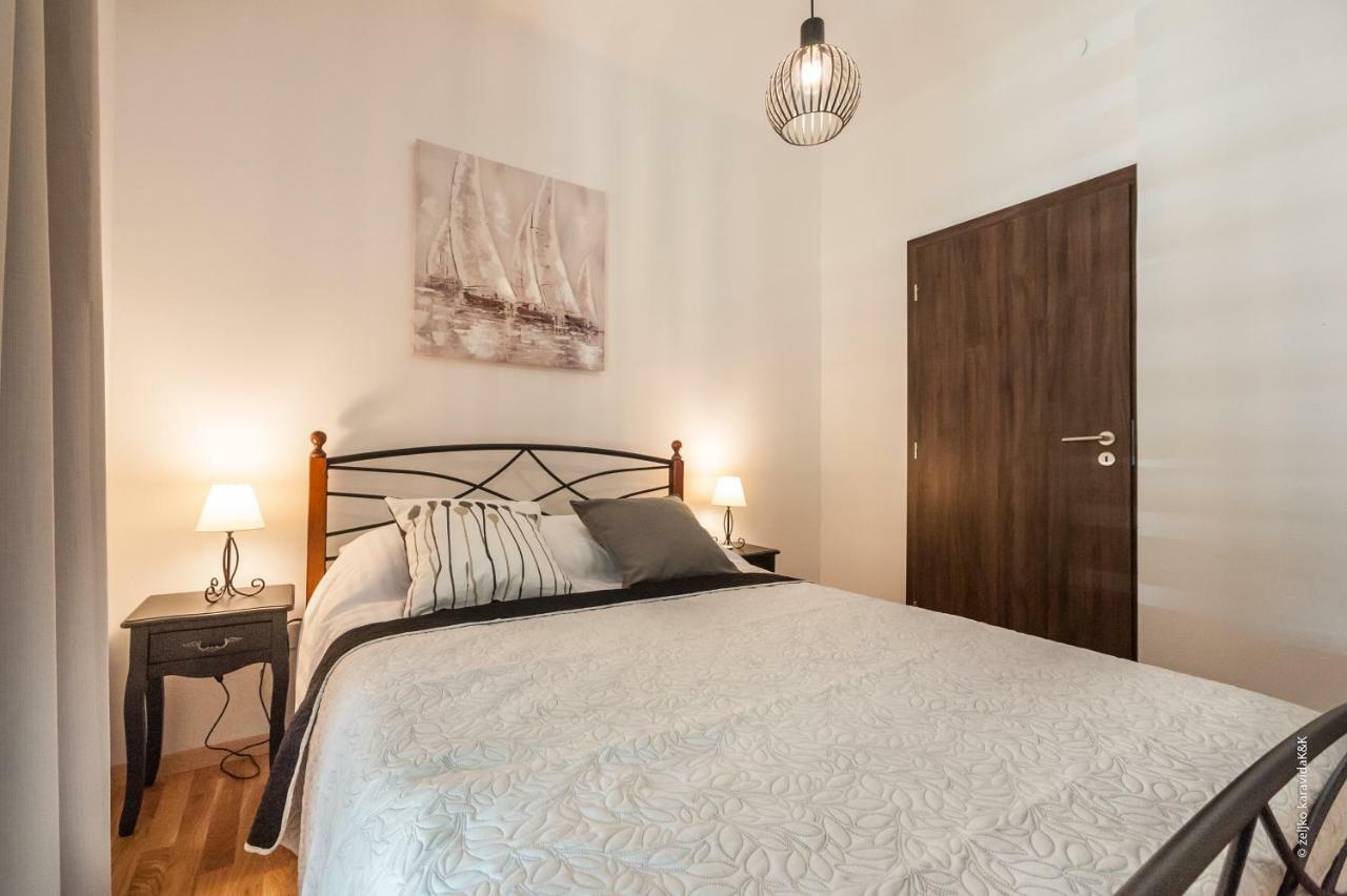 Apartment Sunny Place Zadar Bagian luar foto