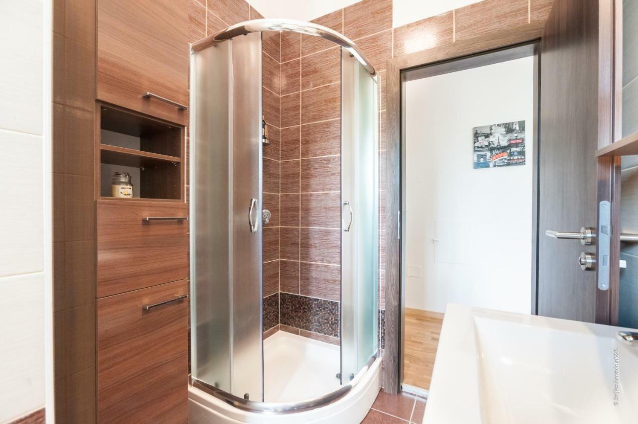 Apartment Sunny Place Zadar Bagian luar foto